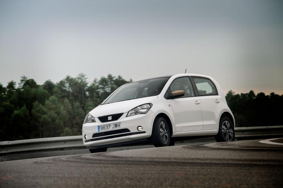  Seat Mii by COSMOPOLITAN 2016 года  (фото 18 из 43)